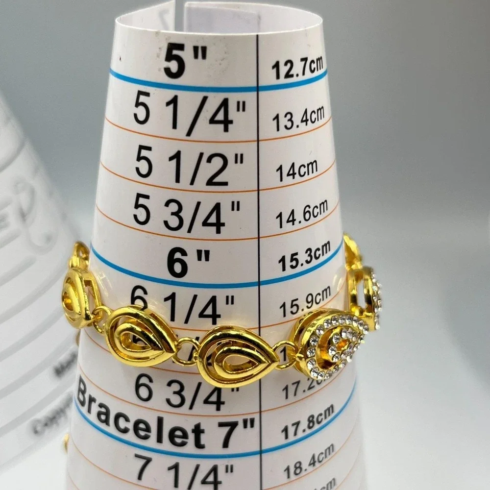Retro Gold Tone Crystal Teardrop Jewelry Set - Ring‎ Bracelet Earrings 4pc